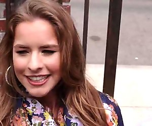 Chubby teen sucks cock Itsy Bitsy HotSpot